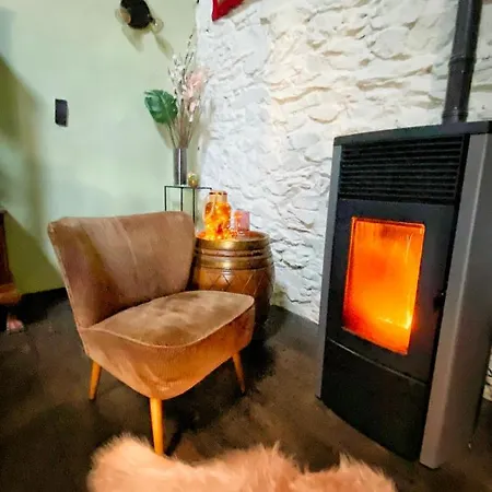 Maison Maissin Holiday home *
